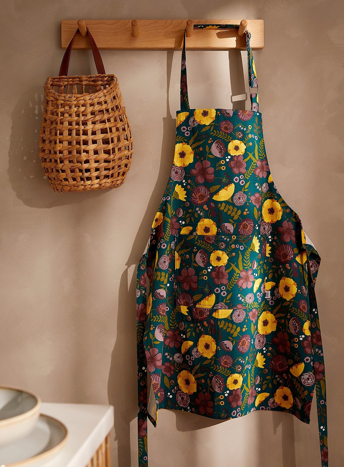 Adult Aprons