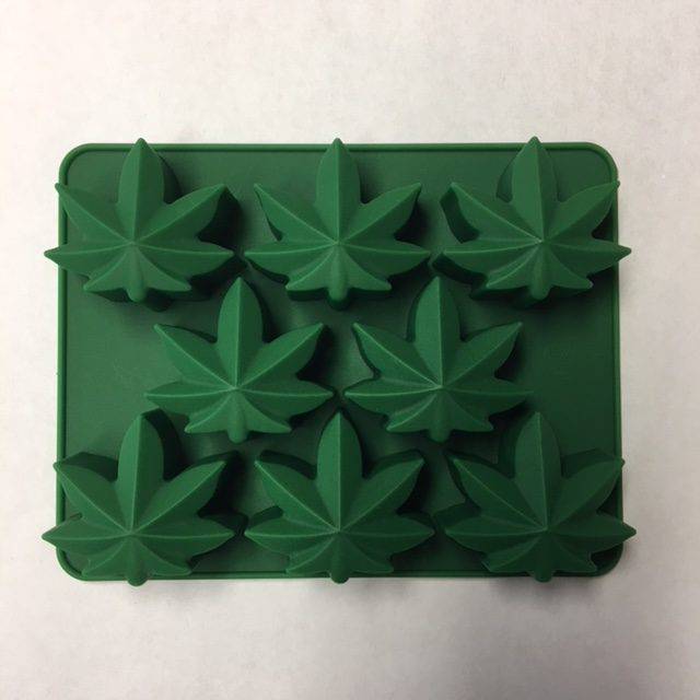 Silicone Ice/ Choclate Mold Marijuana Leaf