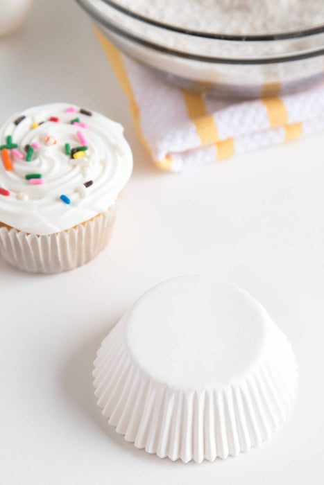 50 Standard Baking Cups White