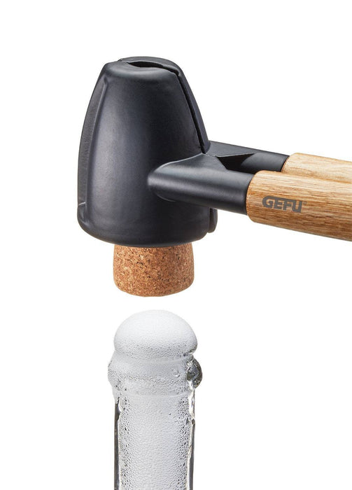 GEFU Nut Cracker DUOS With Wooden Handle