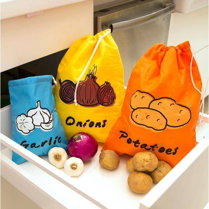 Kikkerland Stay Fresh - Onion Bag