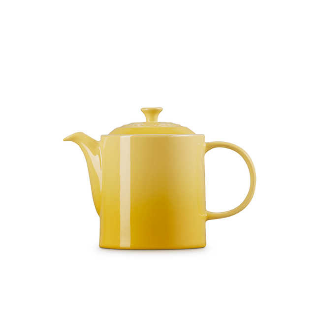 Le Creuset Grand Teapot