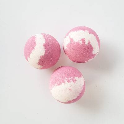 Liola Luxuries Bath Bomb