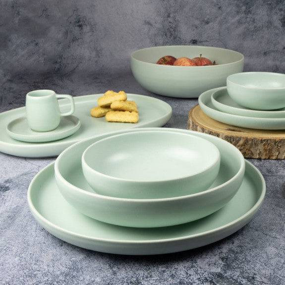 MESA Cermaics Uno Topaz Serving Bowl Mint/ Teal