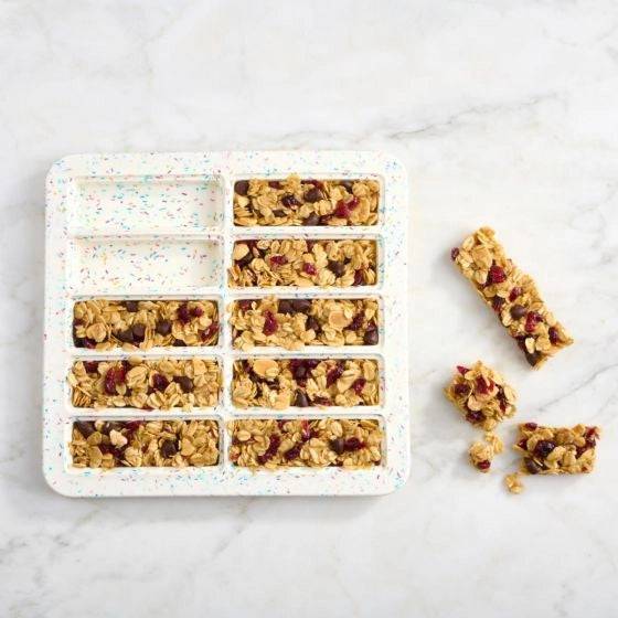 Trudeau Confetti Protein Bar Pan With Lid