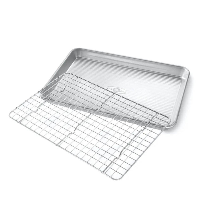 USA Pan Quarter Sheet with Cooling Rack