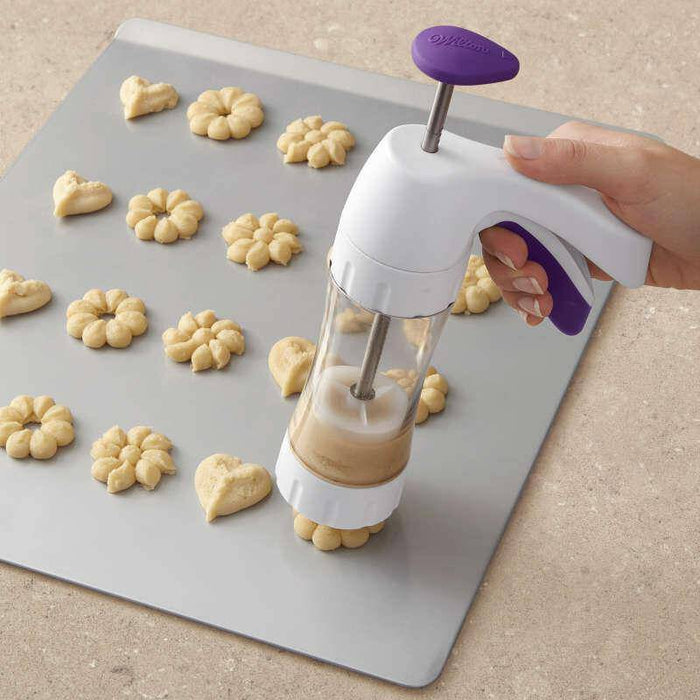 Wilton Cookie Press - Simple Success