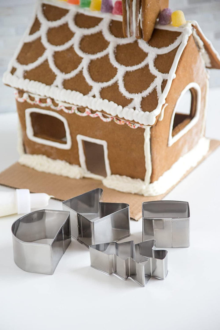 Gingerbread House Bake Set - Bear Country Kitchen