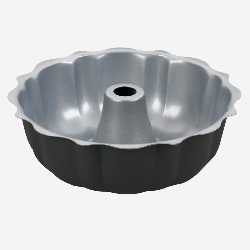 Cuisinart Fluted Cake Pan 9.5" (24cm) - Bear Country Kitchen