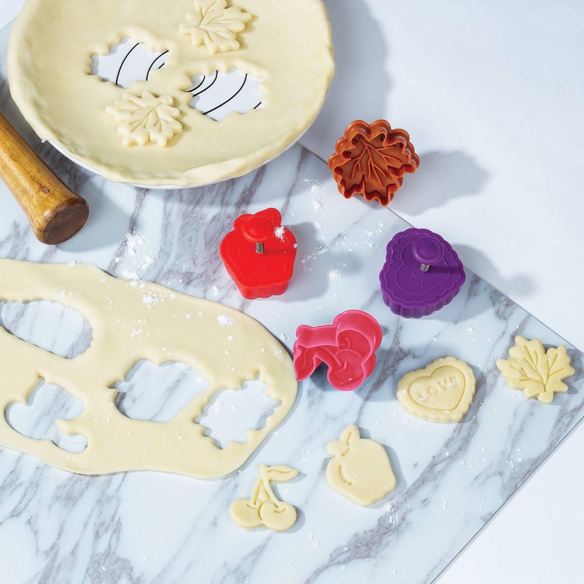 Williams Sonoma Summer Fruit Piecrust Cutter Set